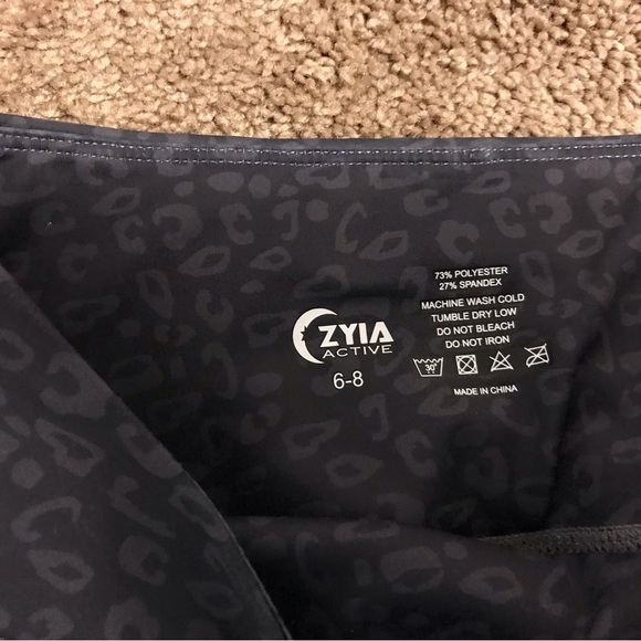 Zyia Active Highrise 7/8 Leggings - Picture 2 of 6